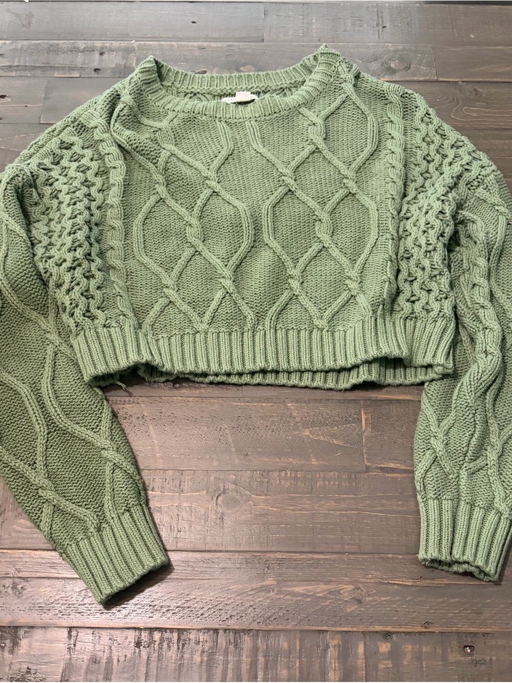 Aeropostale Sage Green Cropped Cable Knit Crewneck Sweater